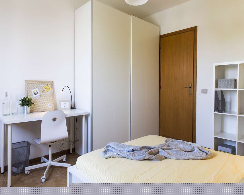 Stanza in Via dei Missaglia