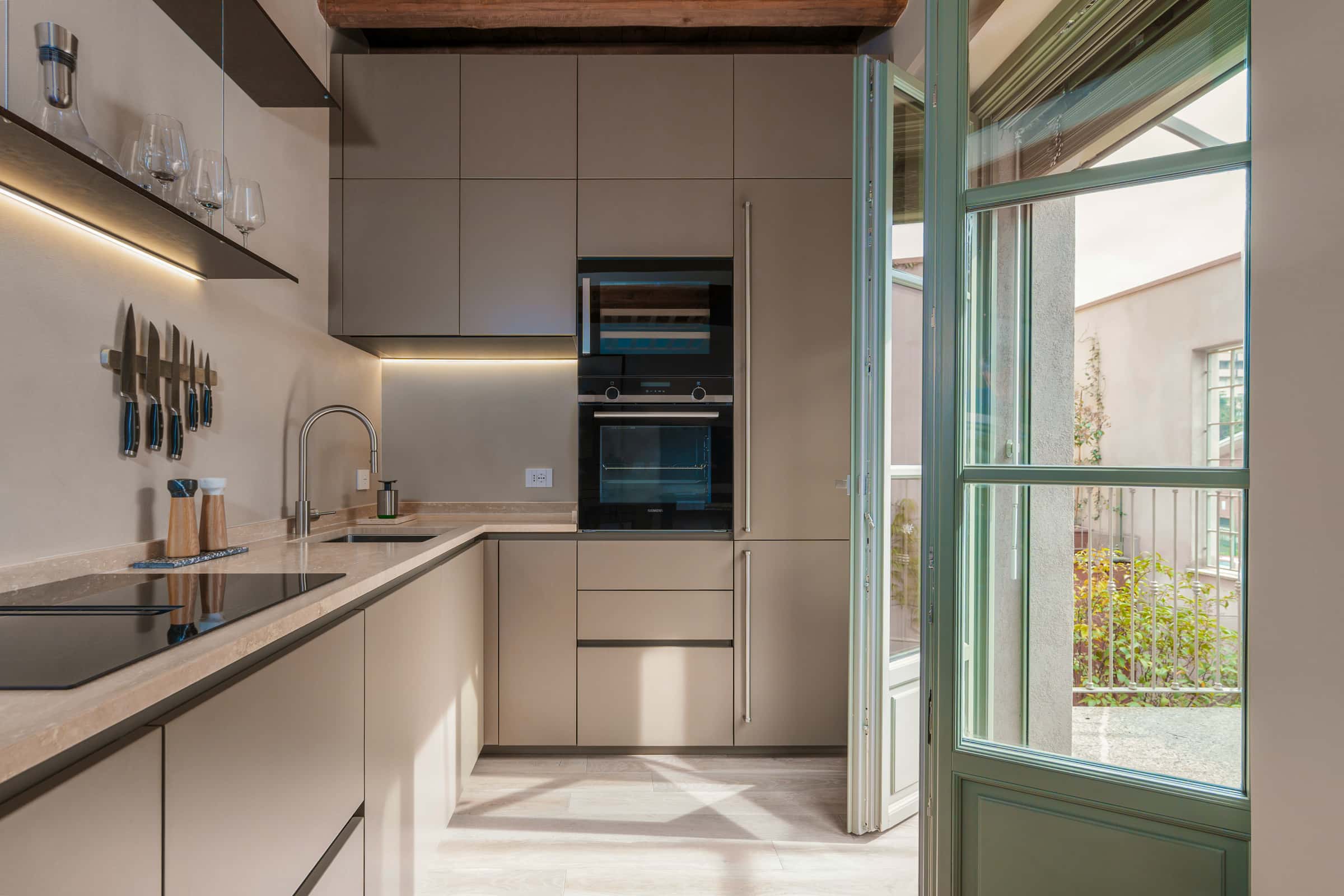 Apartment Milan, 1 bed — photo 1