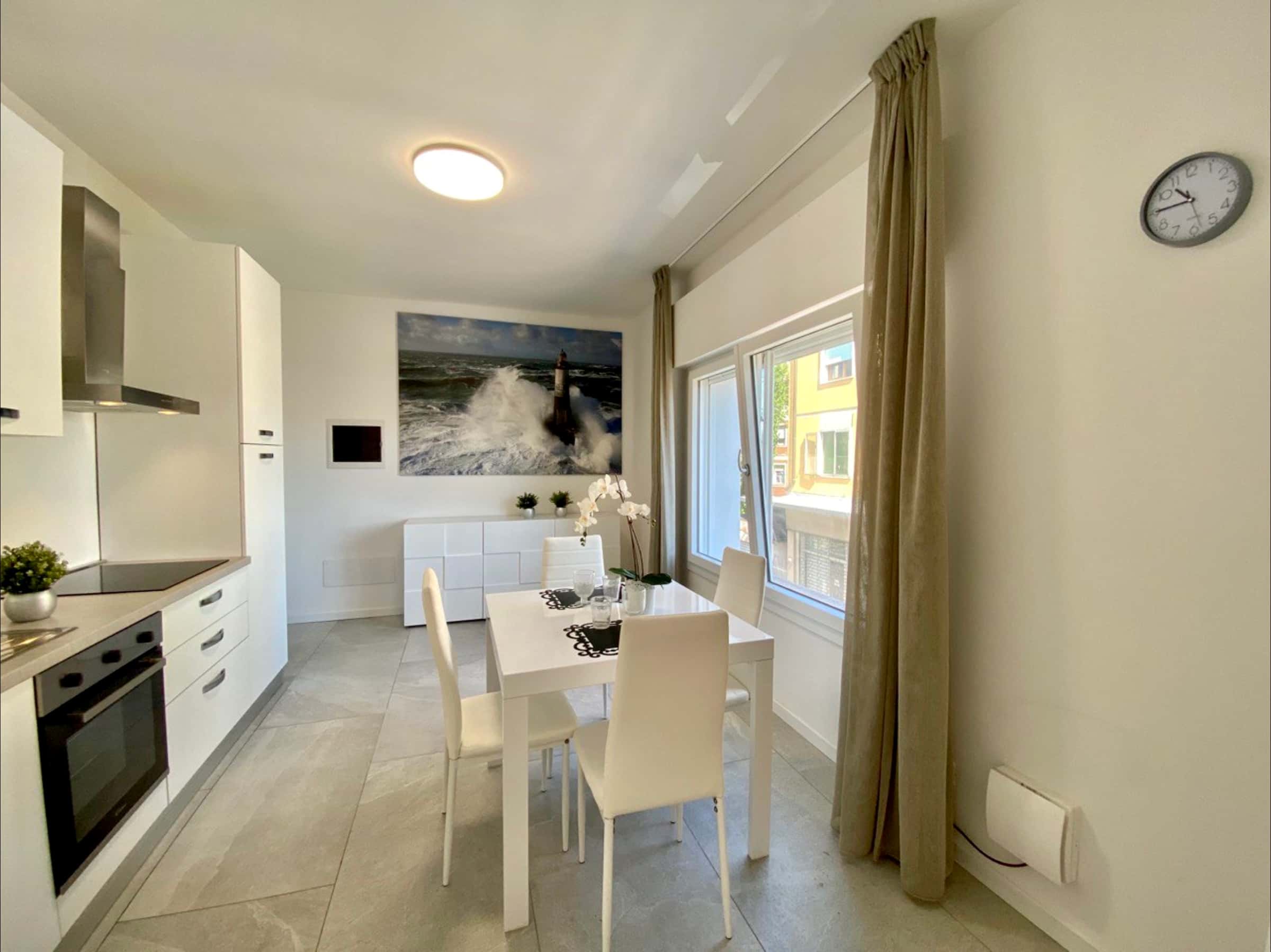 Bilocale Via Stendhal