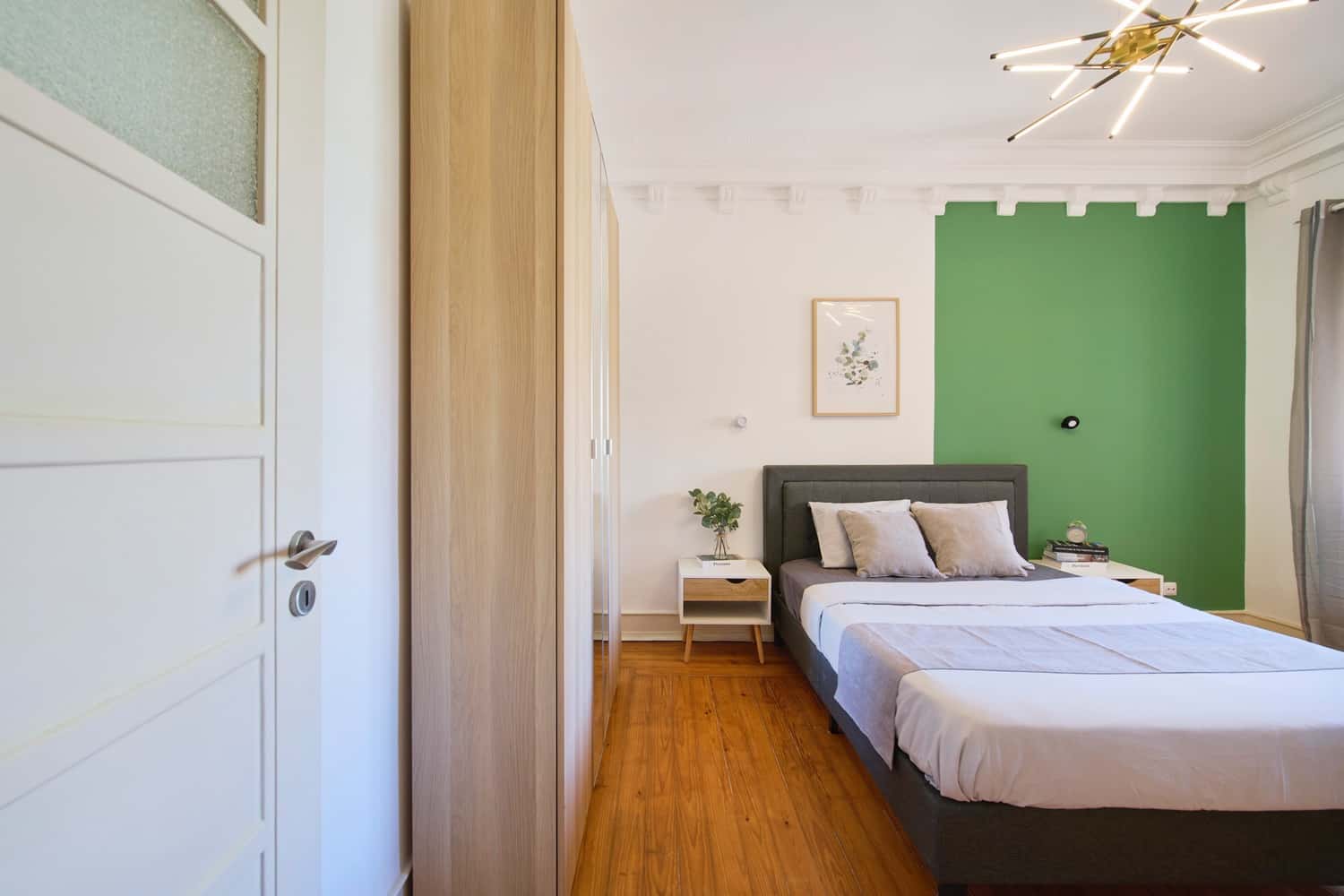 Room 5 - 69. Avenida Almirante Reis 229 3D