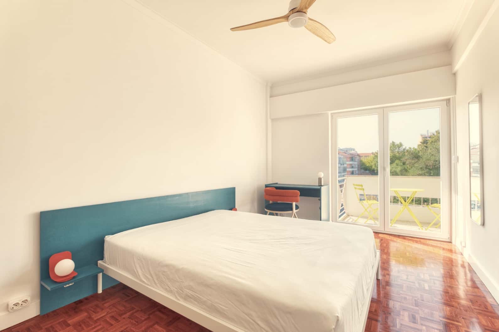 Spacious room in Lisbon - Ottolini E3