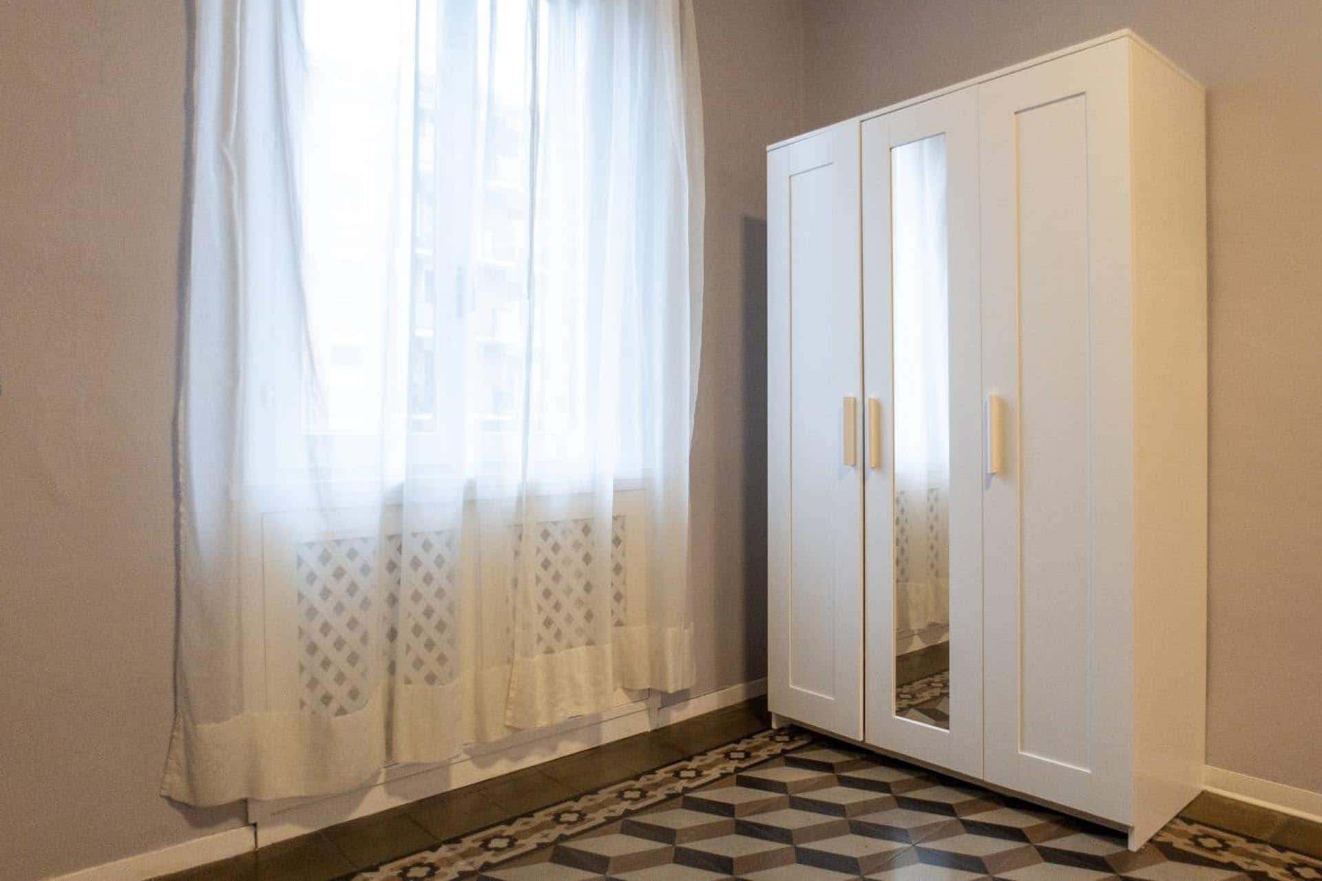 via gran san bernardo 18  private room s4