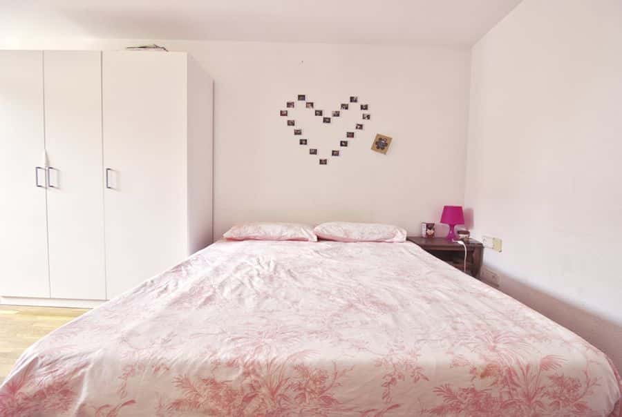 Habitación en piso de 7 habitaciones en Ciutat Jardi