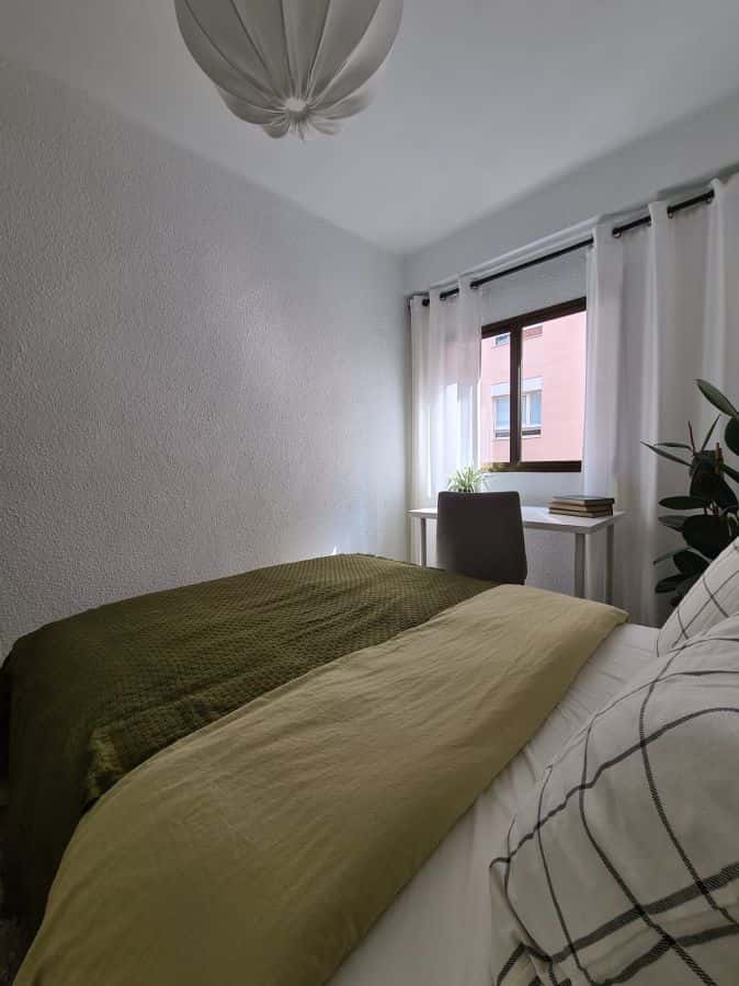 Habitación en piso de 4 habitaciones en El Grau