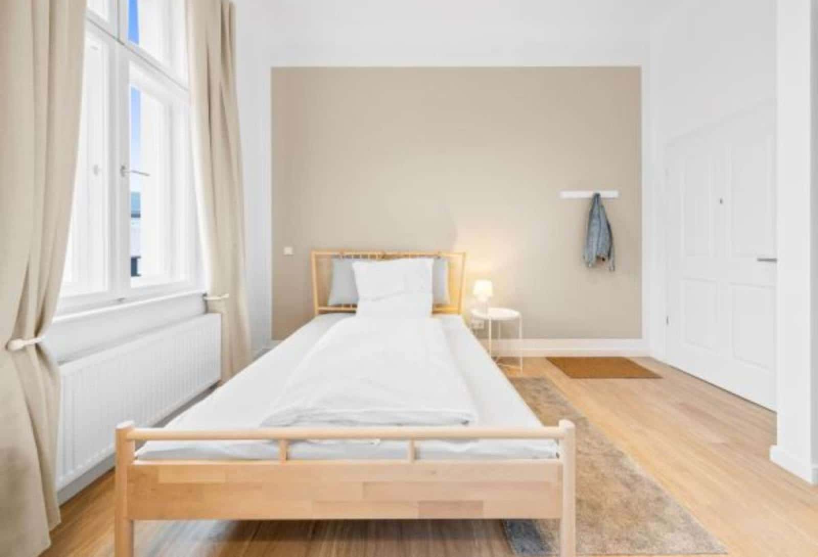 Studio for rent in Berlin, bills included