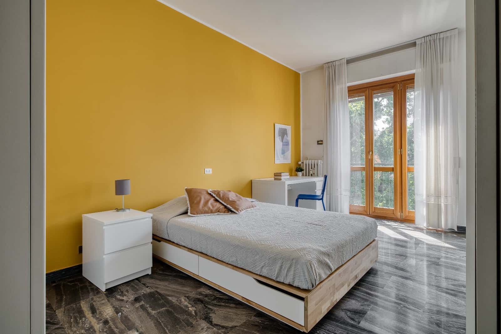 Single room Milan, 3 beds — photo 1