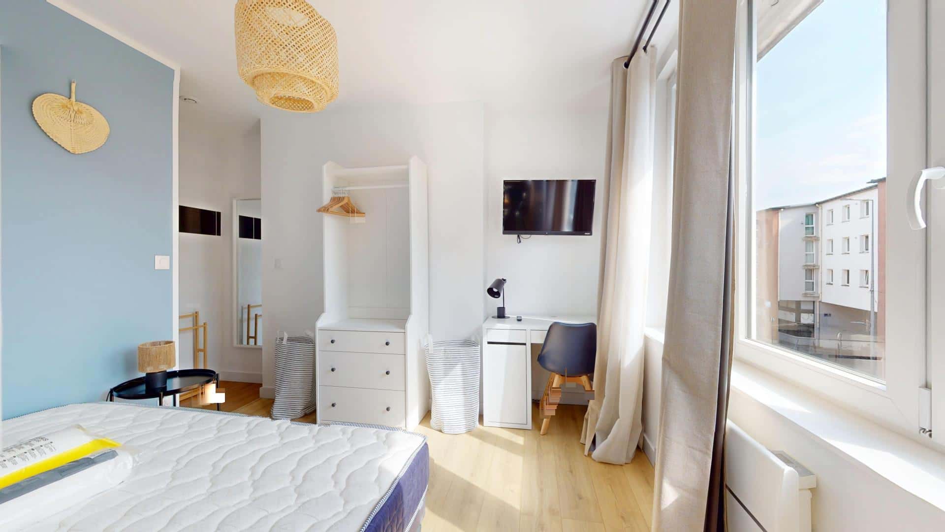 Chambre 2 - ARMAND CARREL A