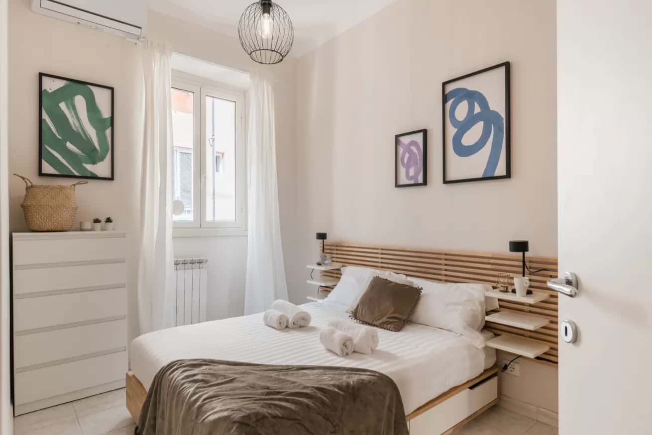 Luminoso bilocale vicino al Colosseo