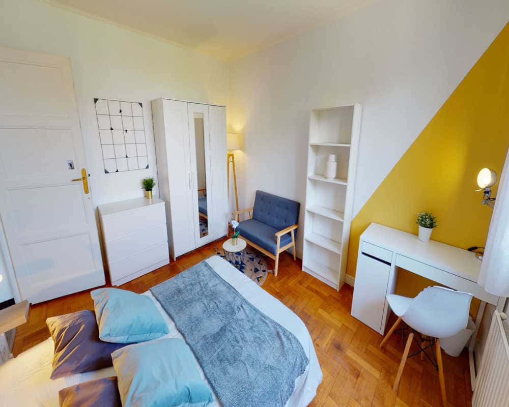 Chambre dans le avenue Esquirol