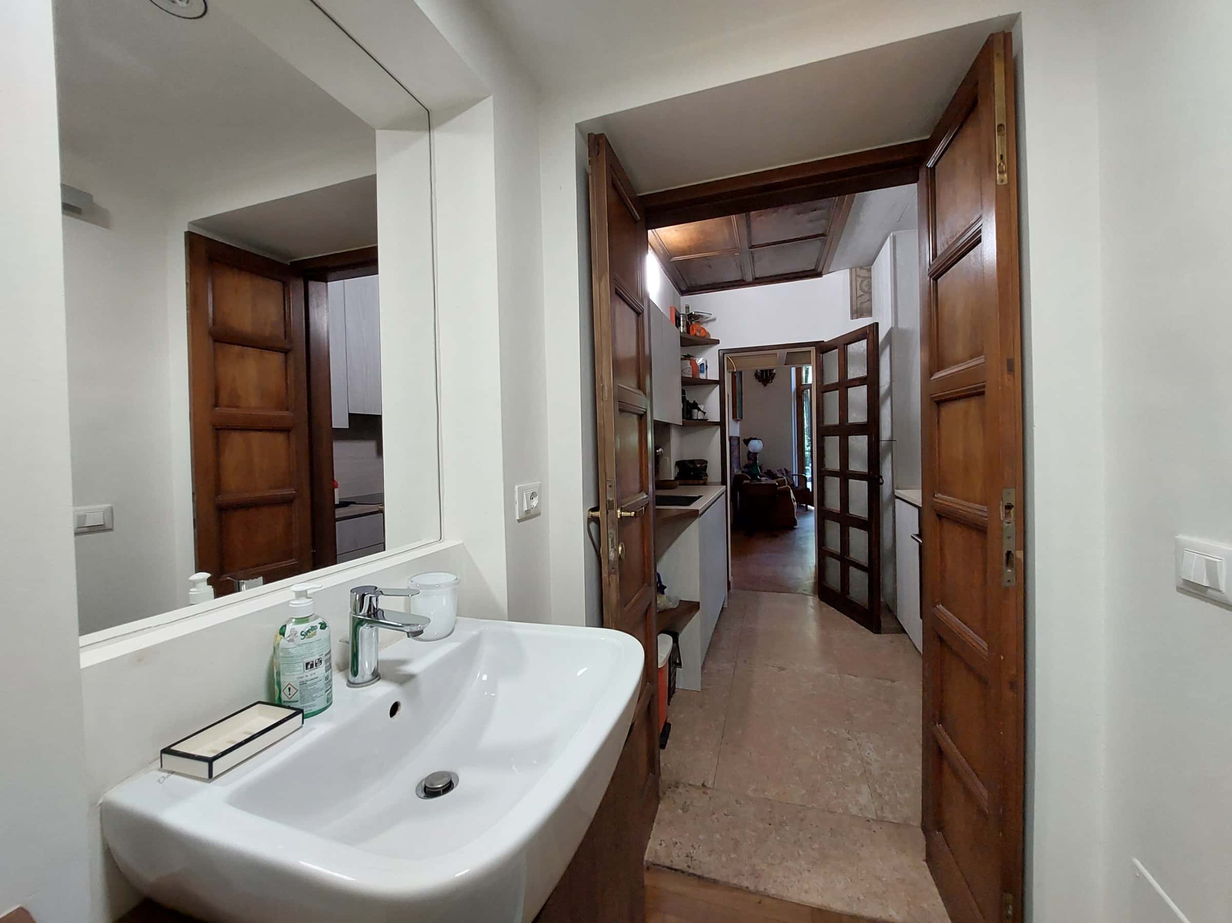 Apartment Milan, 1 bed — photo 2