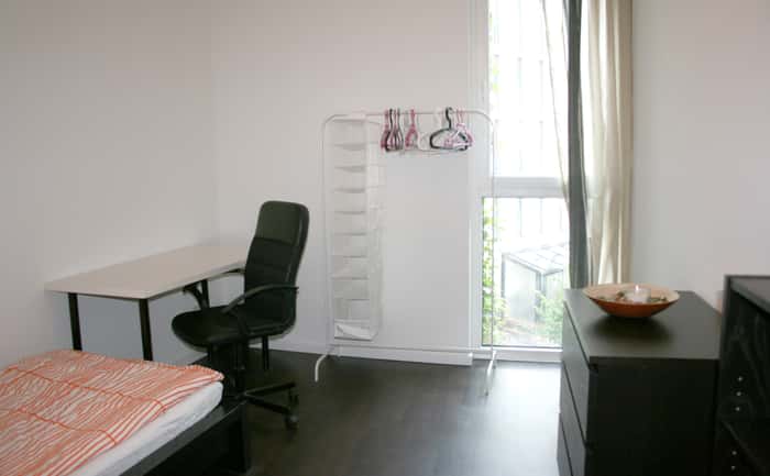 Listing photo thumbnail