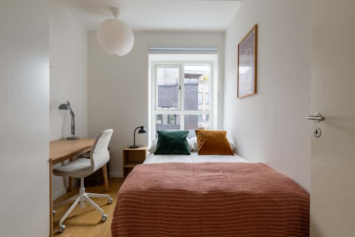 Listing photo thumbnail