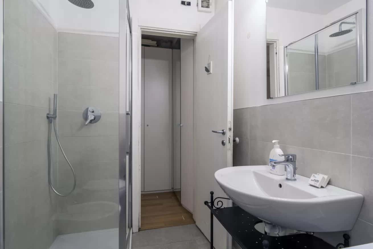 Apartment Milan, 1 bed — photo 4