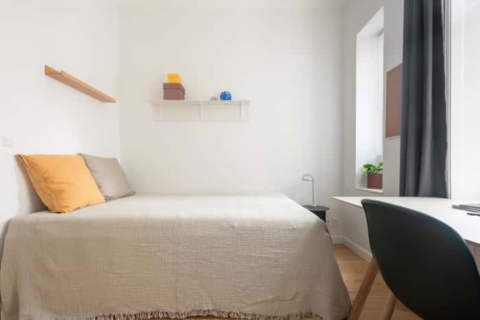 Listing photo thumbnail