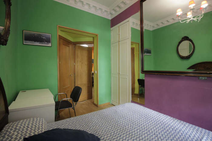 Listing photo thumbnail