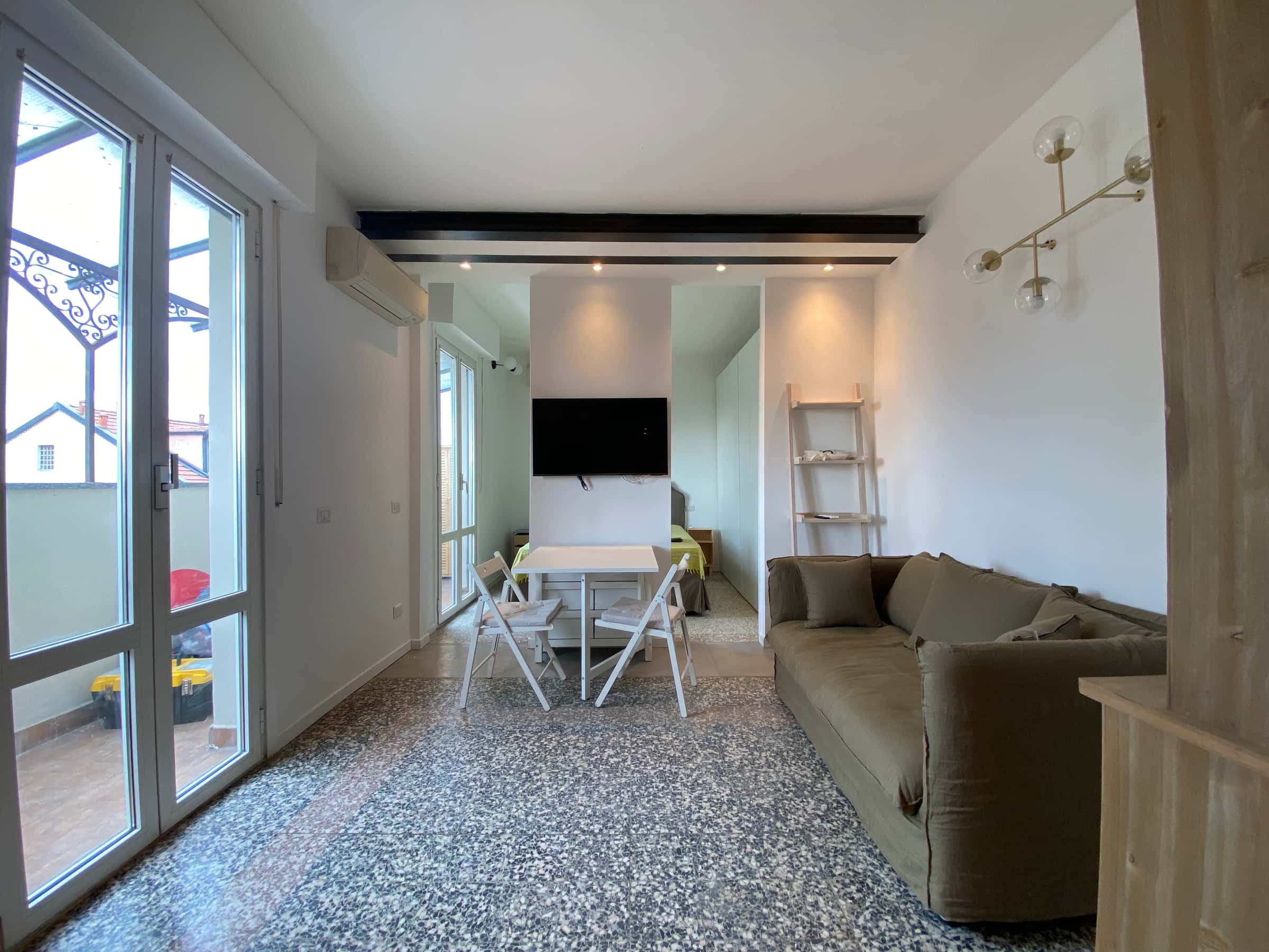 Apartment Milan, 1 bed — photo 1