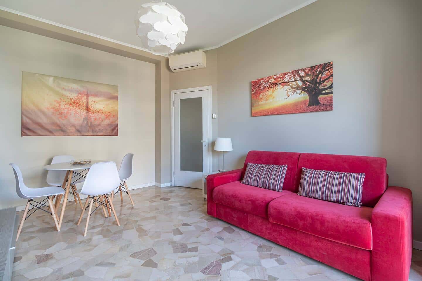 Apartment Milan, 1 bed — photo 1