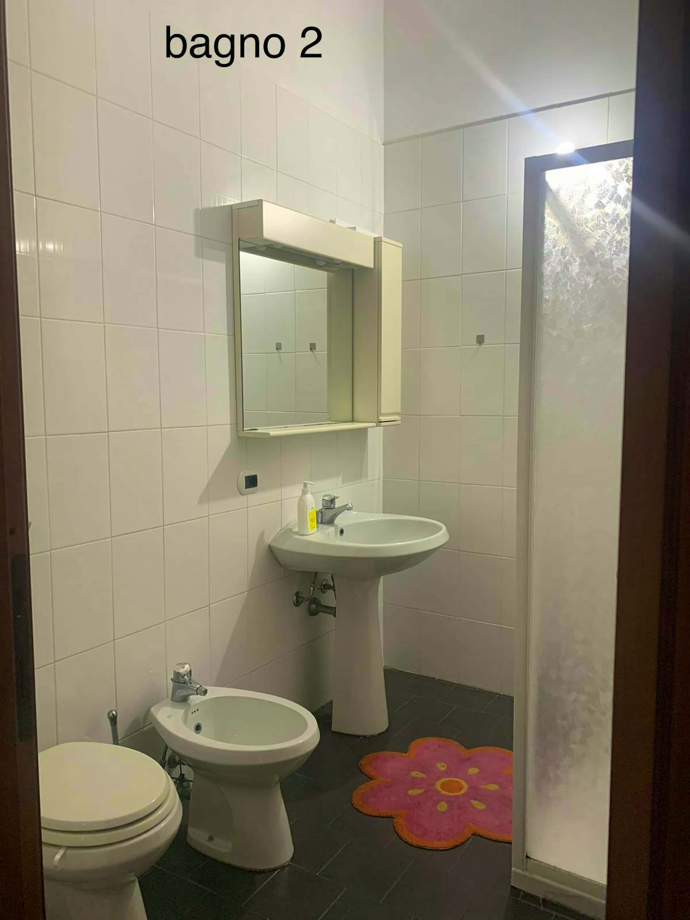 Single room Milan, 1 bed — photo 9