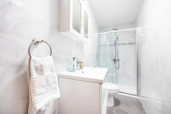 Listing photo thumbnail