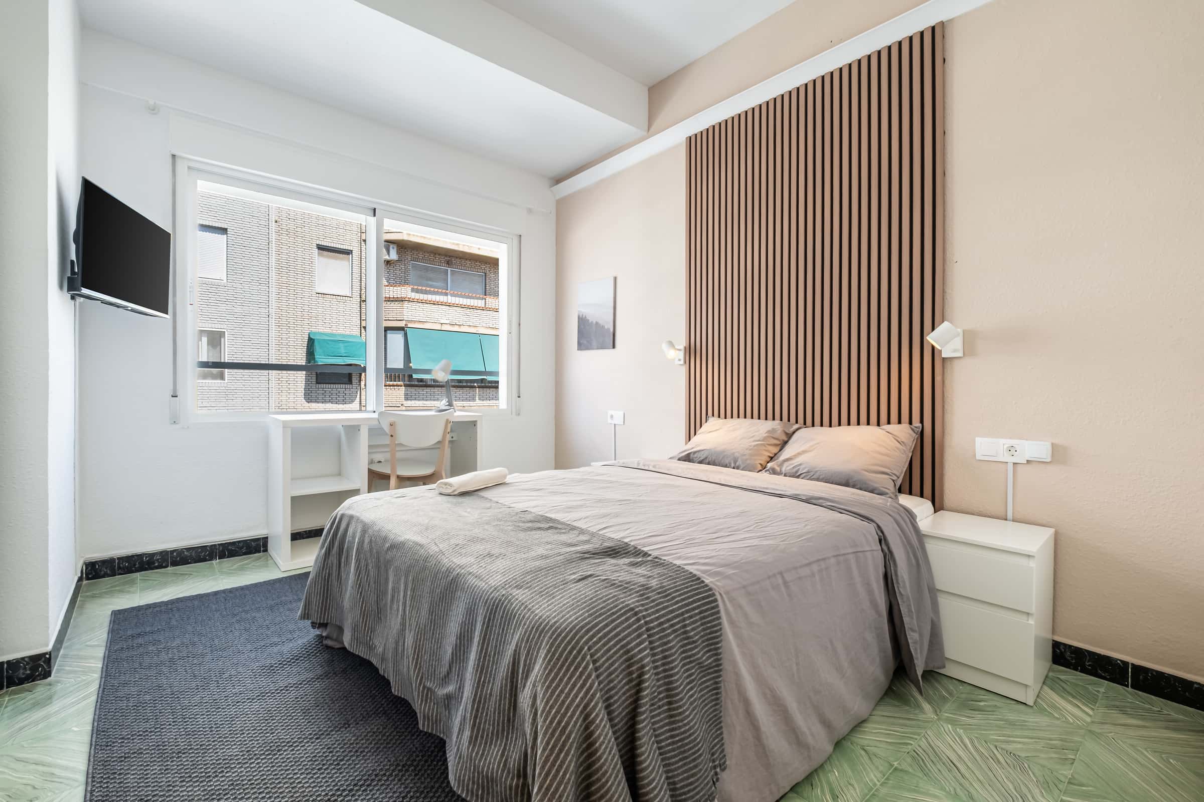 Zimmer in Avenida de Aguilera, Alicante (Alacant) für 80 m² mit 4 Schlafzimmer