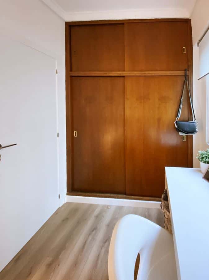 Habitación en piso de 6 habitaciones en Ciutat Vella