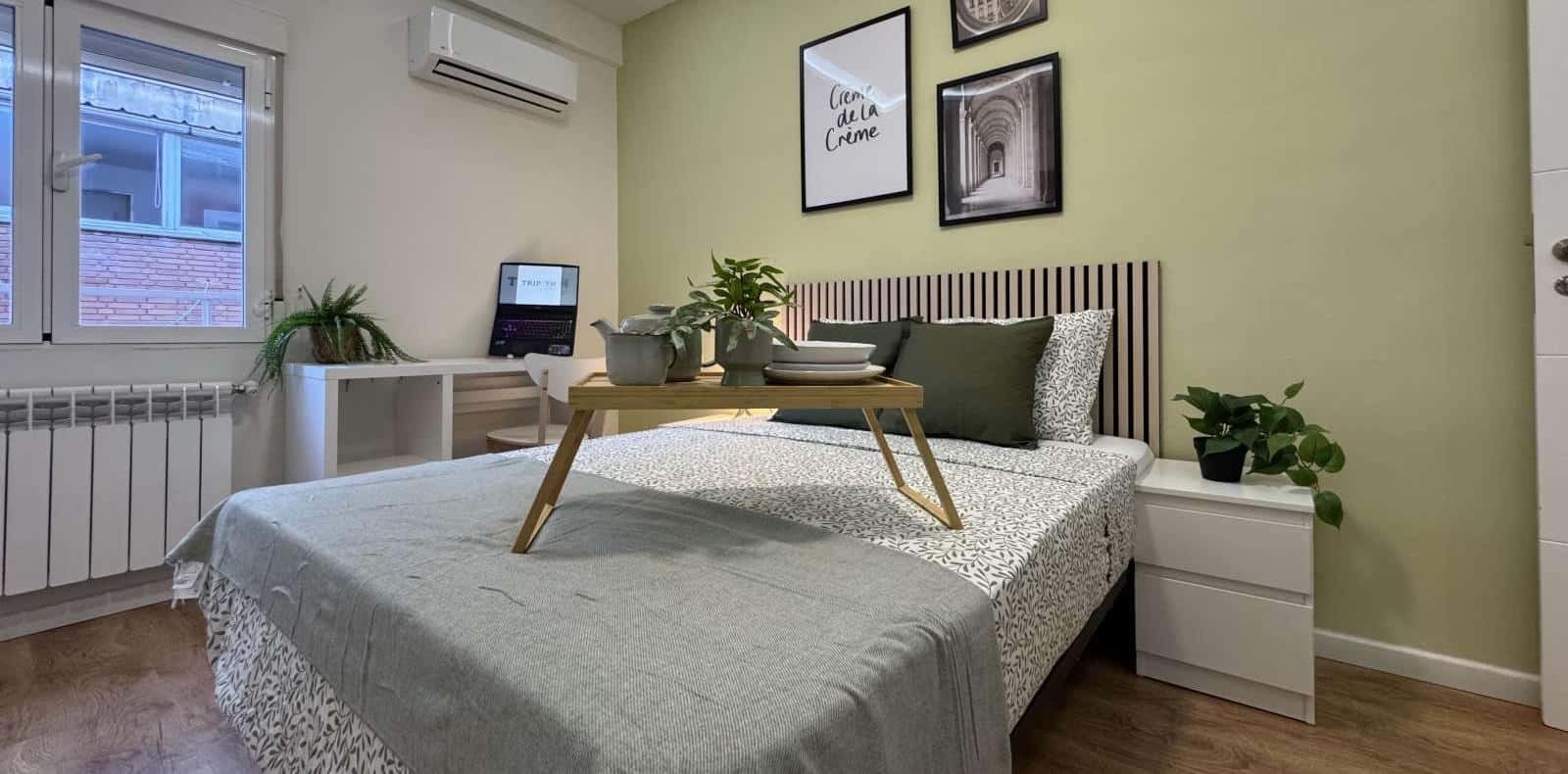 Double bed in Beautiful rooms for rent in shared apartment