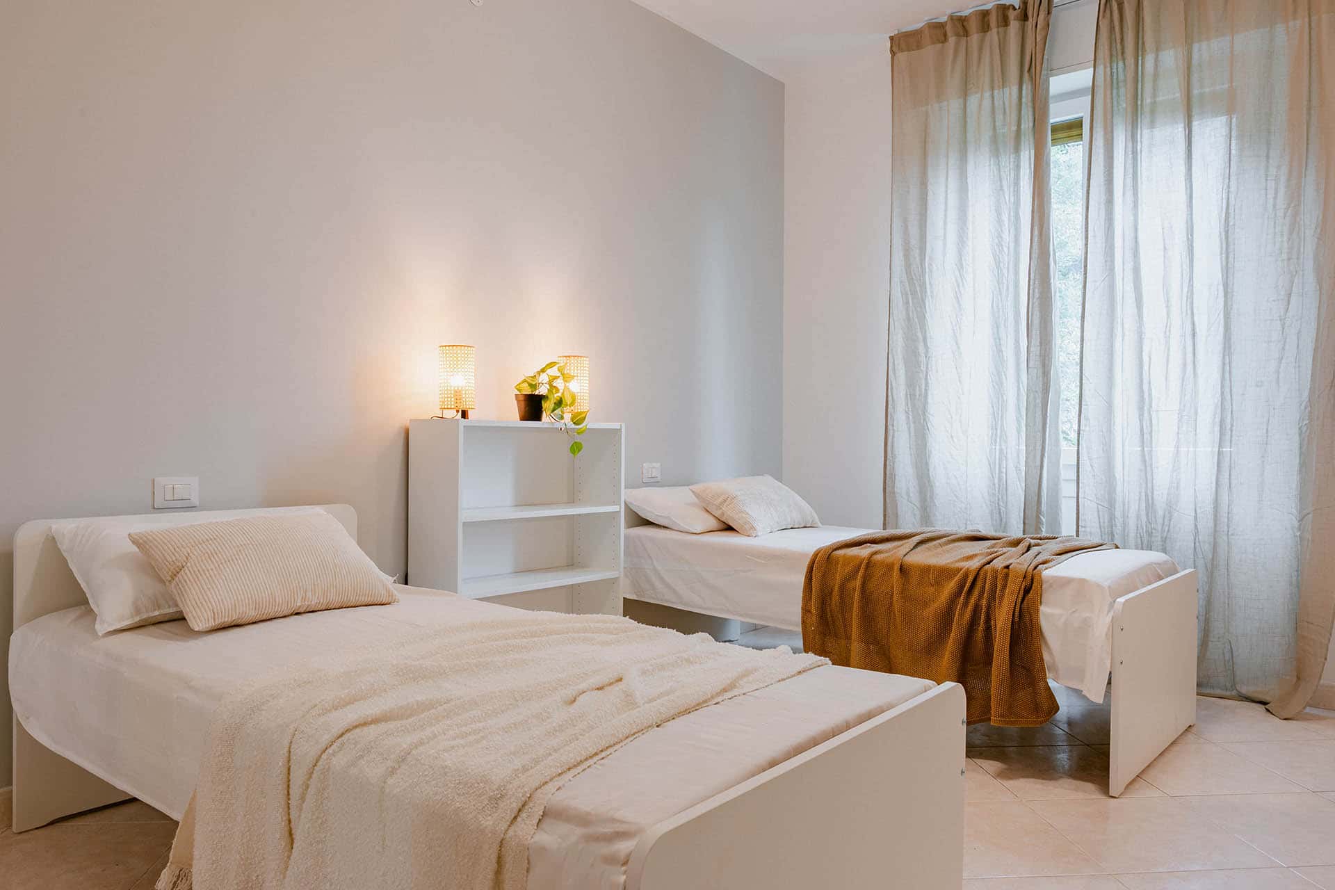 via assietta 9 sc. g  shared room d2 - bed b