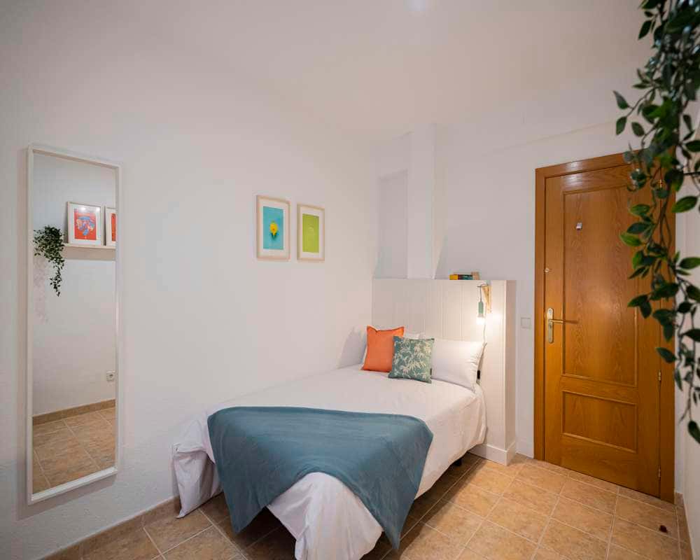 Habitación individual en la Calle de Bravo Murillo