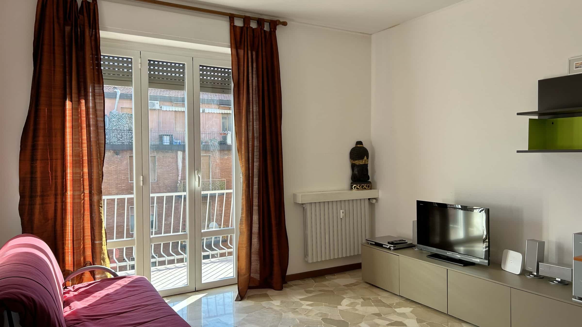 Appartamento in Via Desenzano - zona Bande Nere, Primaticcio