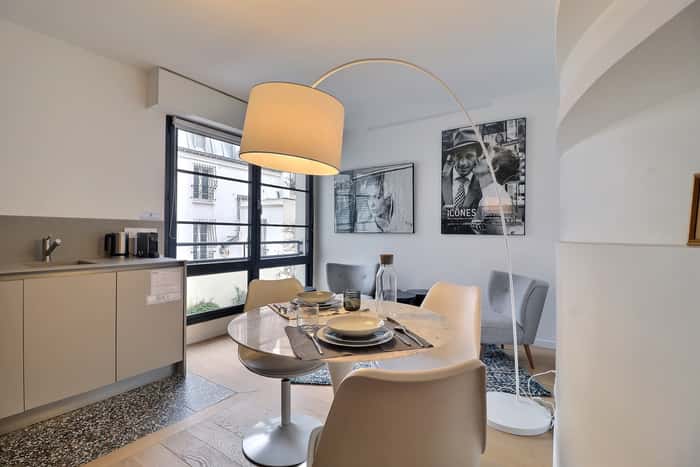 Listing photo thumbnail