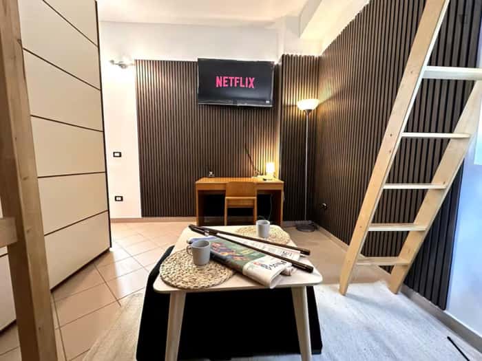 Listing photo thumbnail