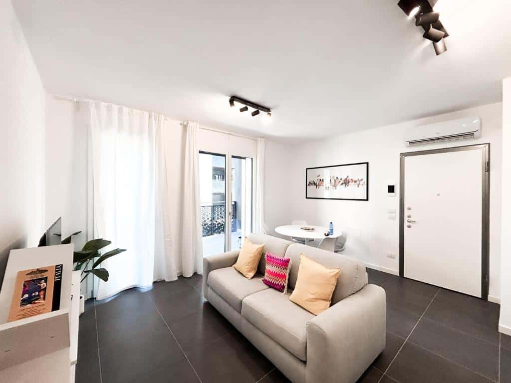 Apartment Milan, 1 bed — photo 8