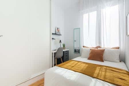 Room 4 - Calle del Doctor Drumen, 6