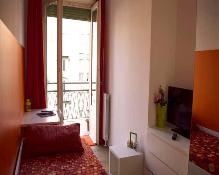 Listing photo thumbnail