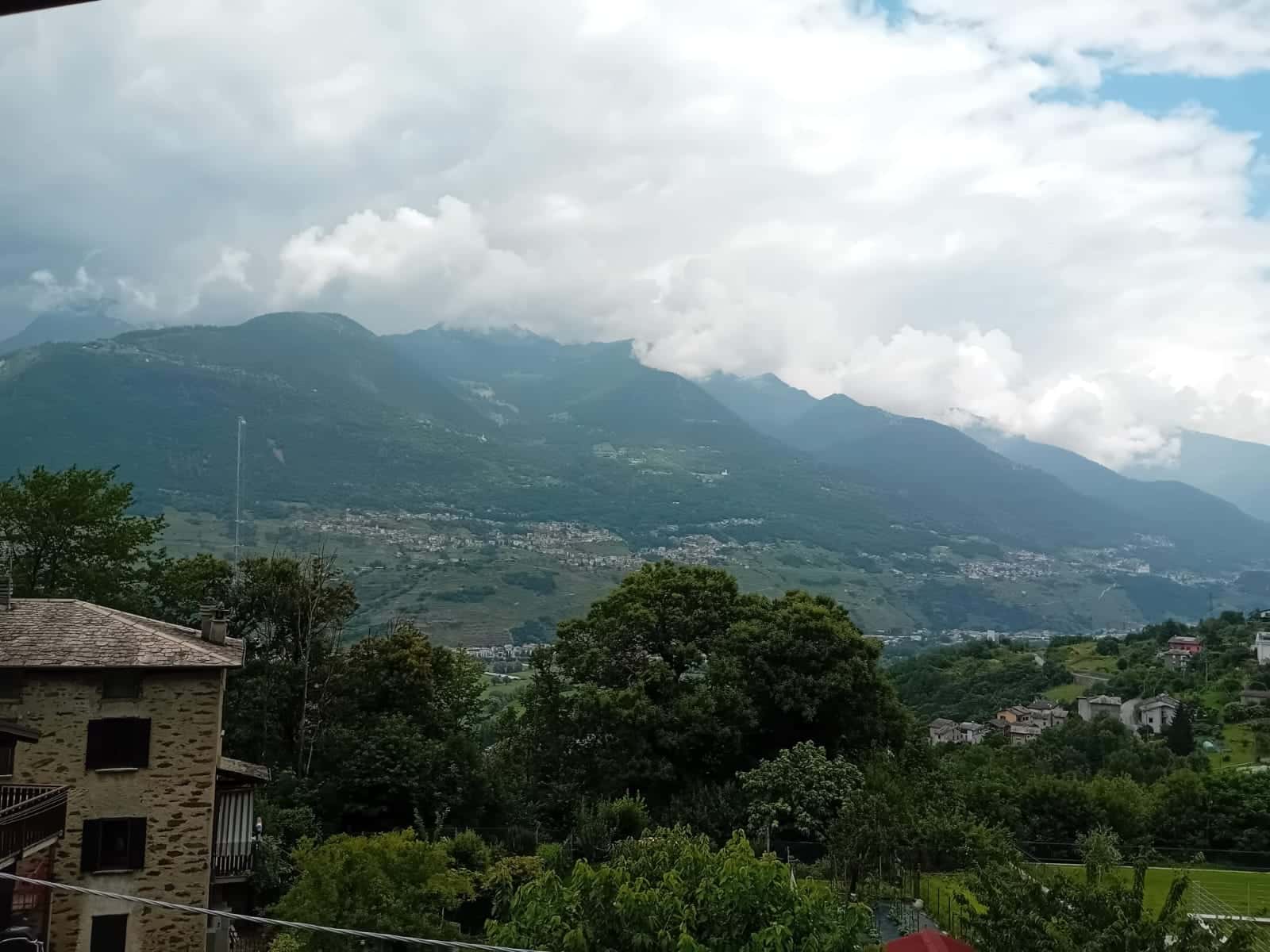 Room in Via Riva, Torchione-moia for 76 m² with 2 bedrooms