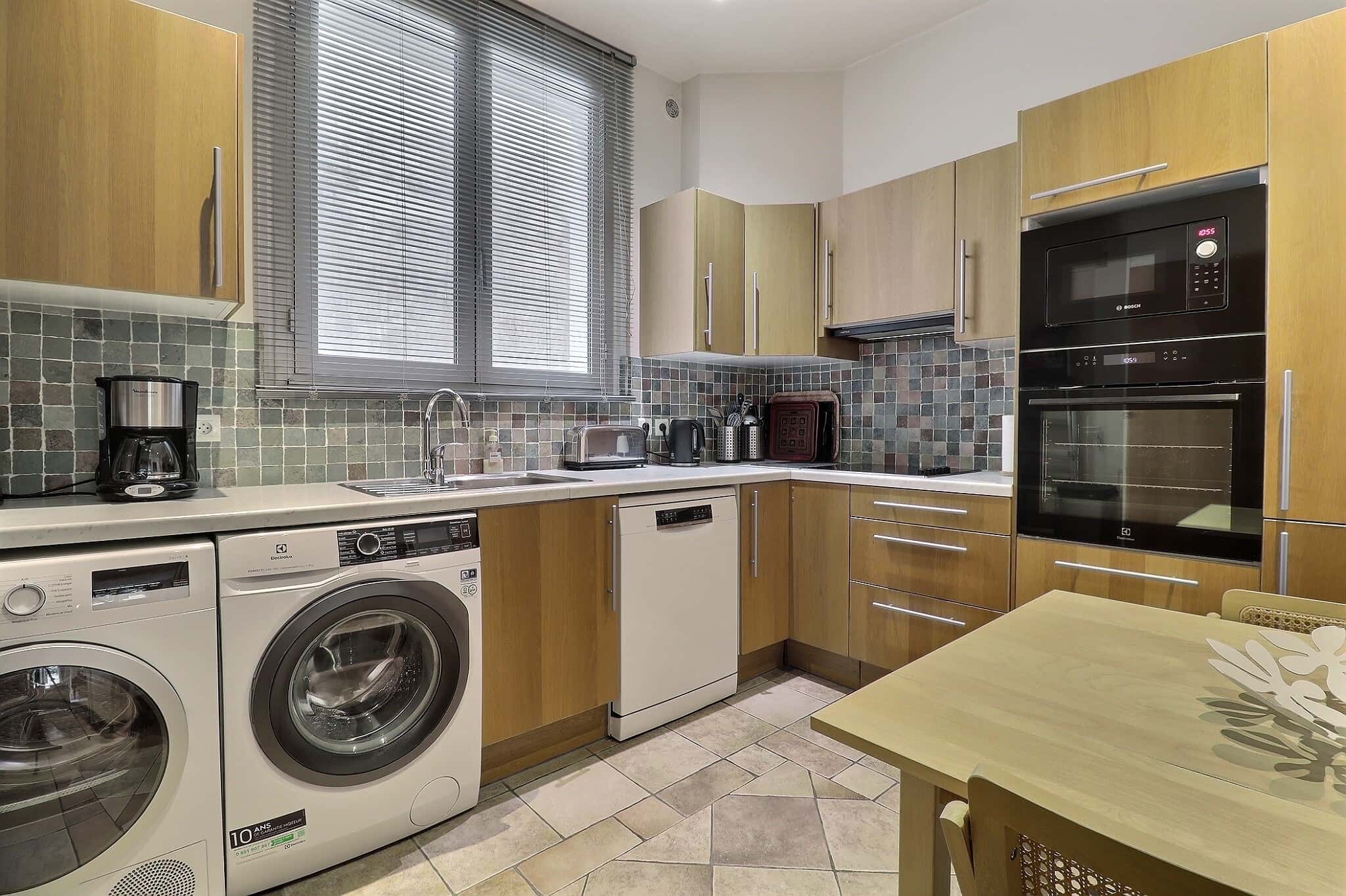 Apartment 3 bedrooms 150m²