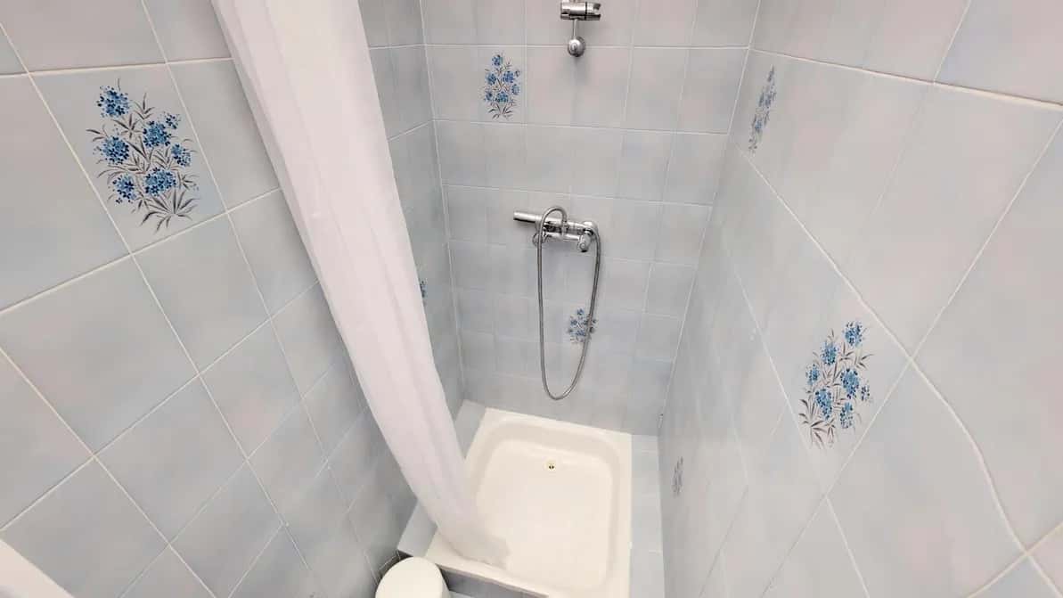Stanza in Rue Juliette Récamier, Lyon di 102 m² con 5 camere