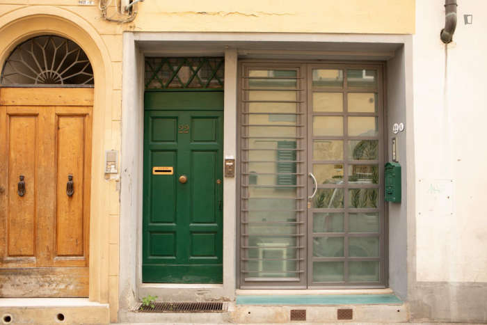 Listing photo thumbnail