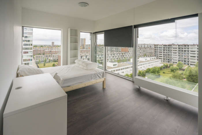 Listing photo thumbnail