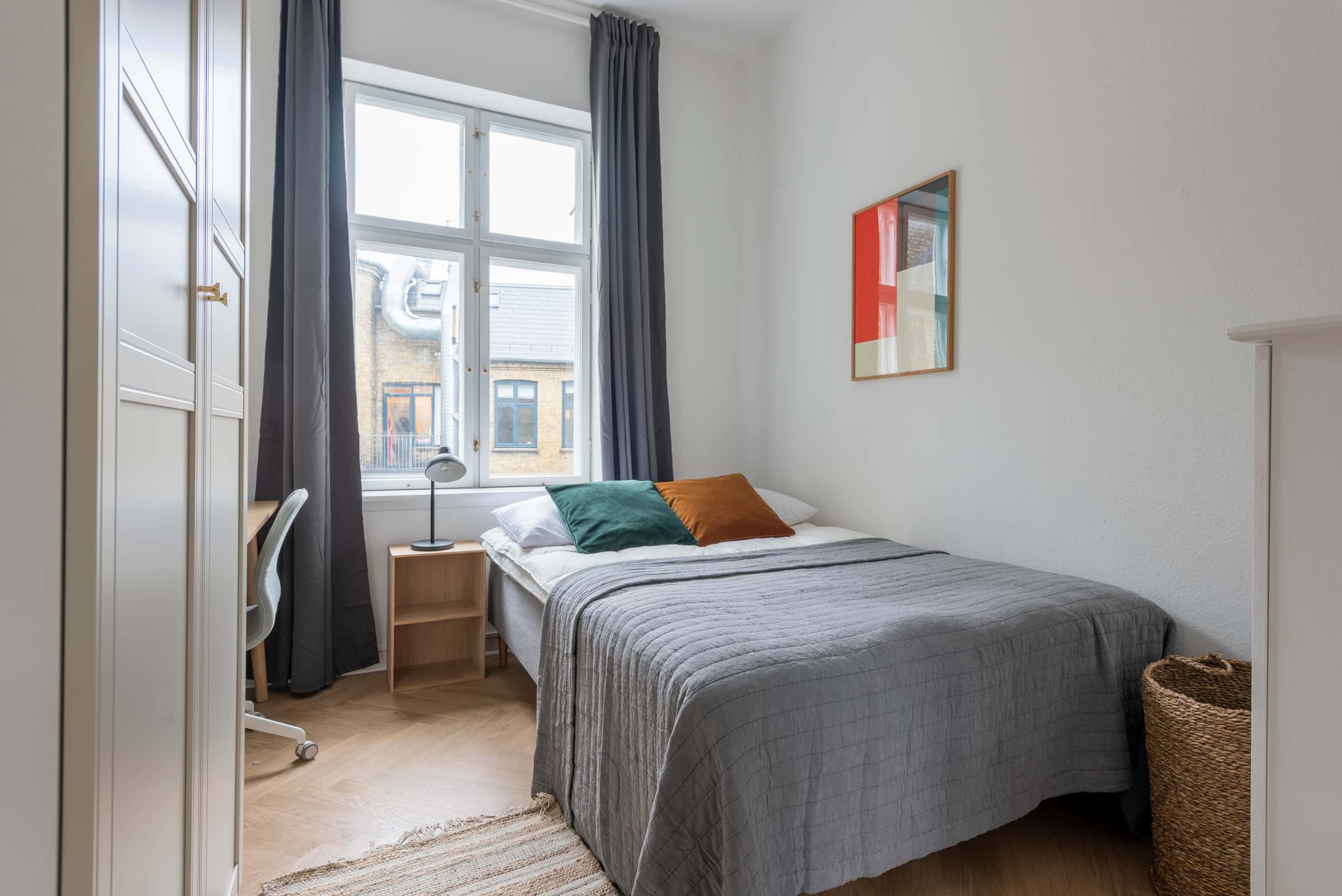 Alvis Room 1 Standard