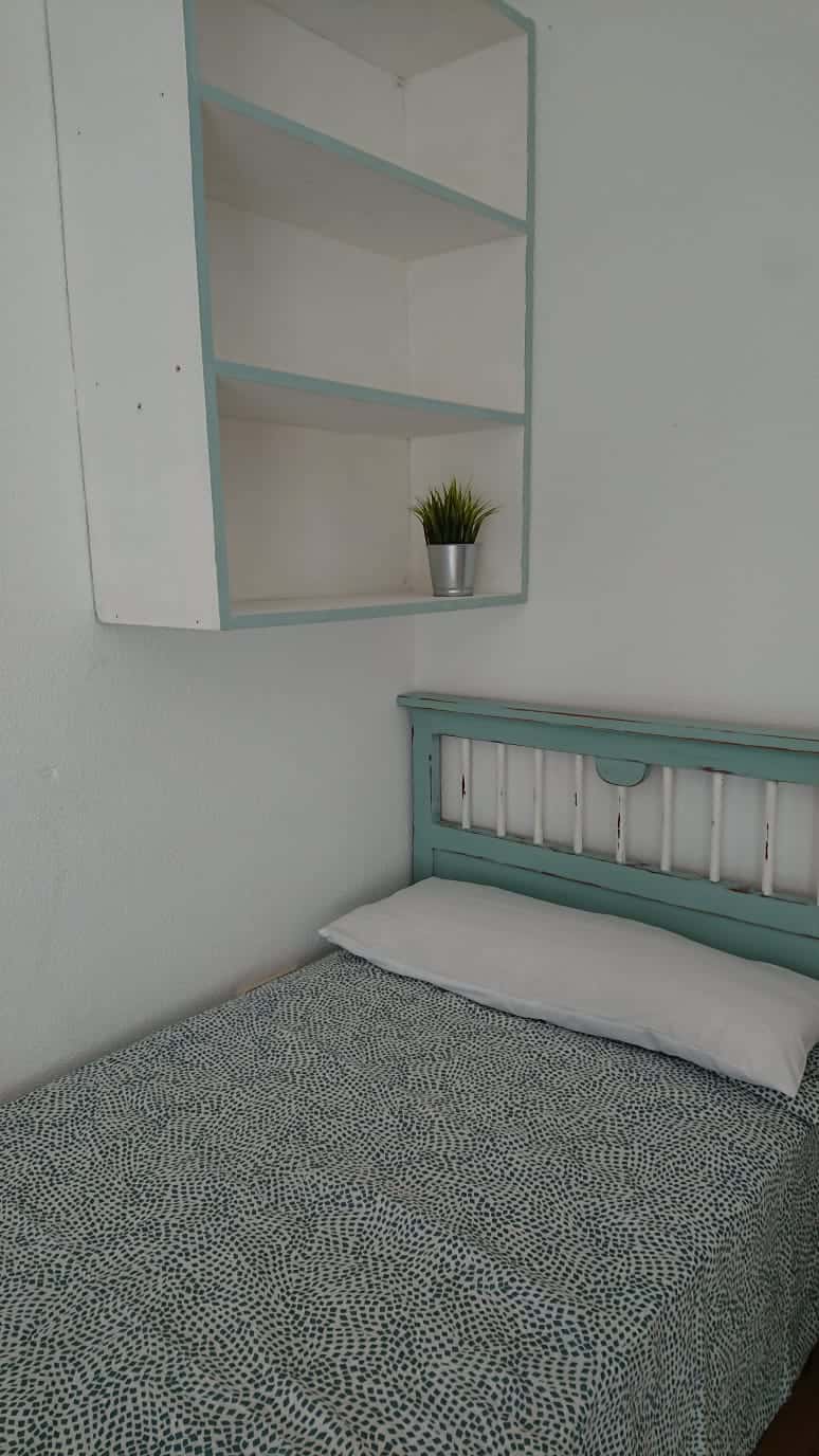 Room in Calle Núñez de Balboa, Getafe for 199 m² with 8 bedrooms