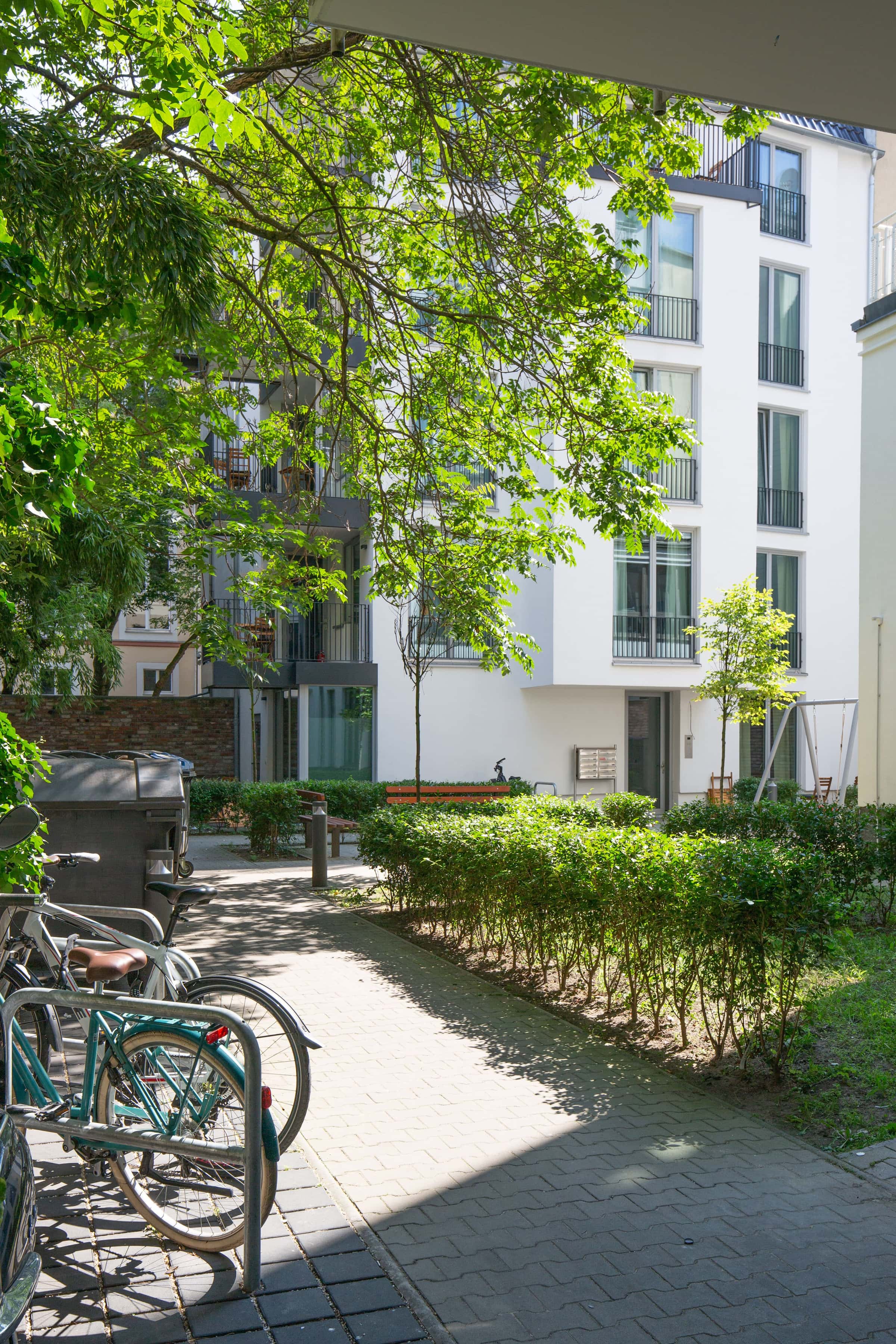 Flora 05, Berlin 4