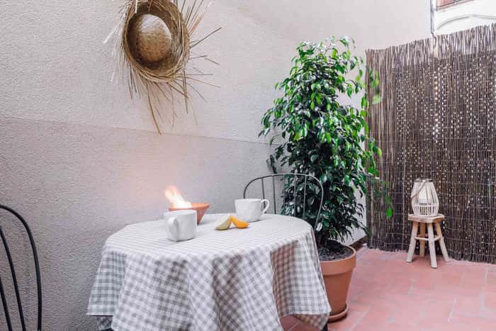 Listing photo thumbnail