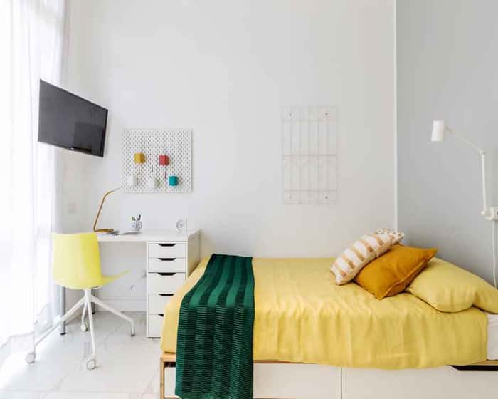 Listing photo thumbnail