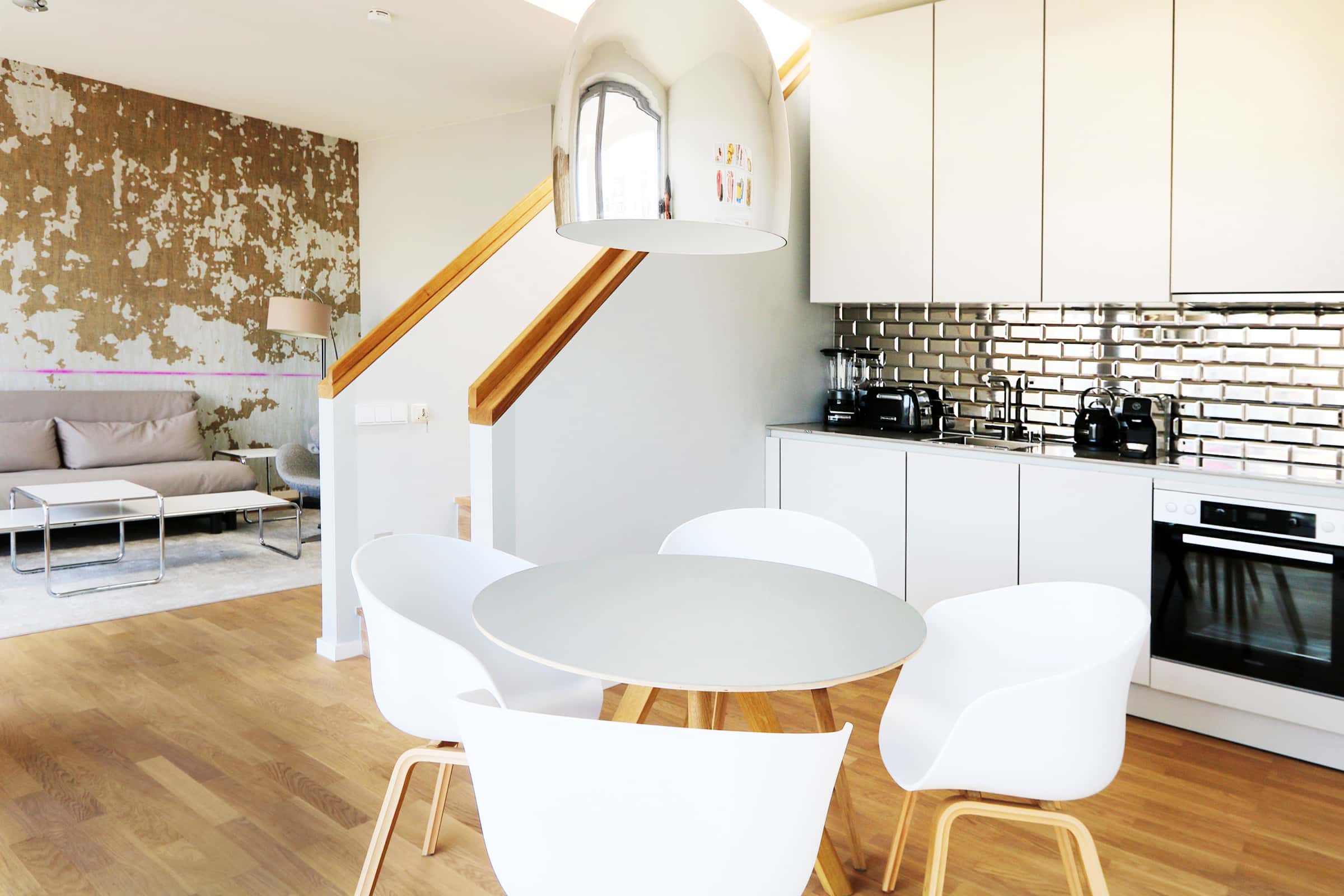 939 I Modern 2 bedroom deluxe apartment w. rooftop terrace near Central Station