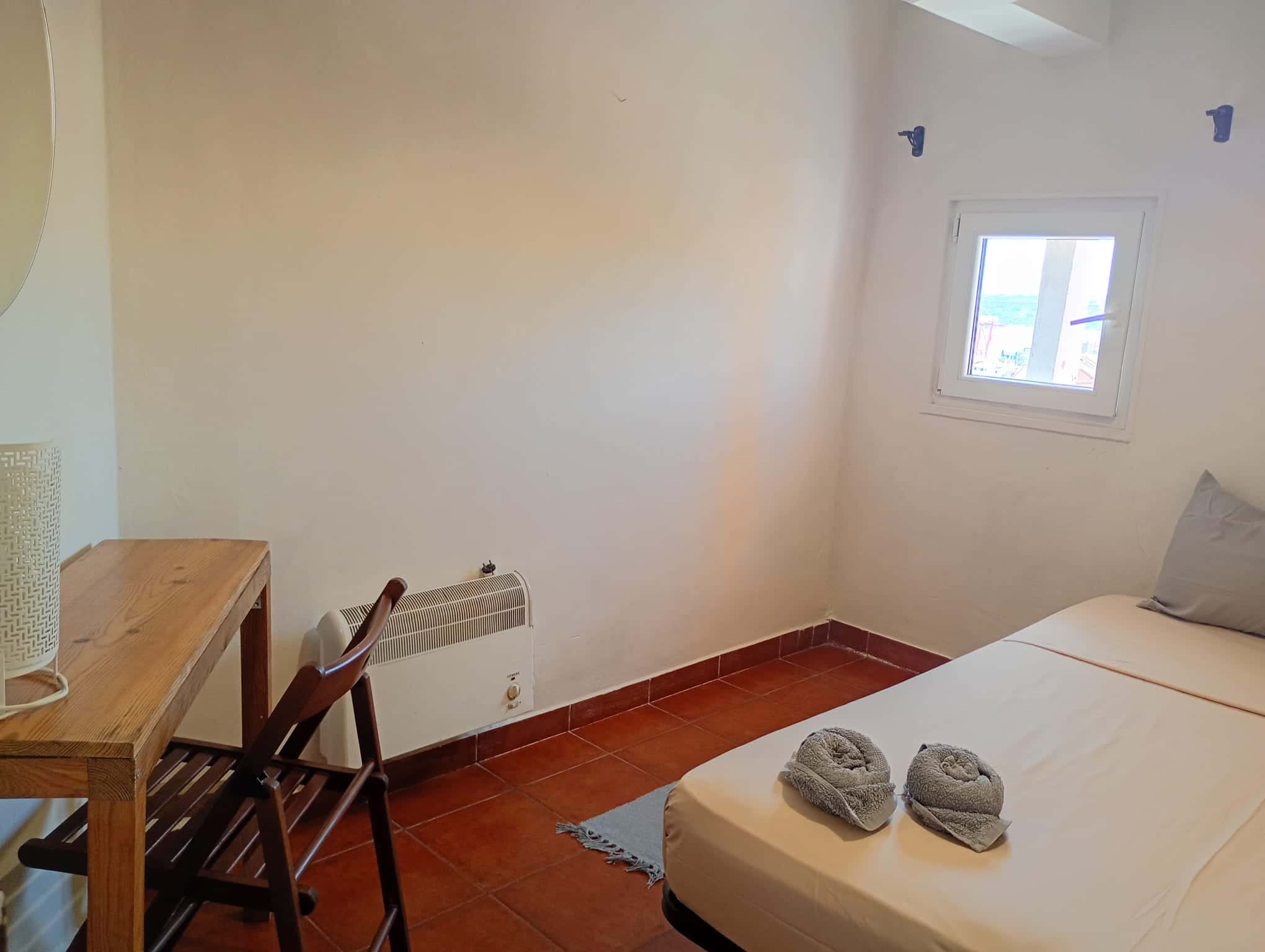 Zimmer in Rua da Lapa, Lisboa mit 4 Schlafzimmer