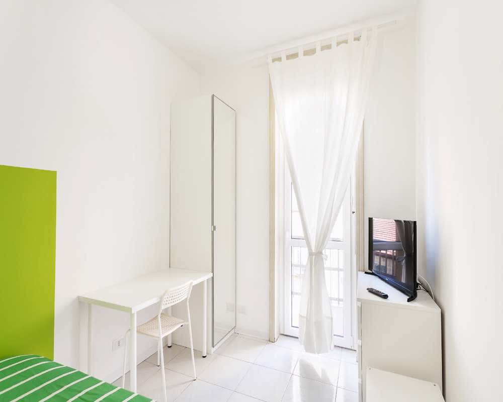 Stanza in Via Felice Bellotti