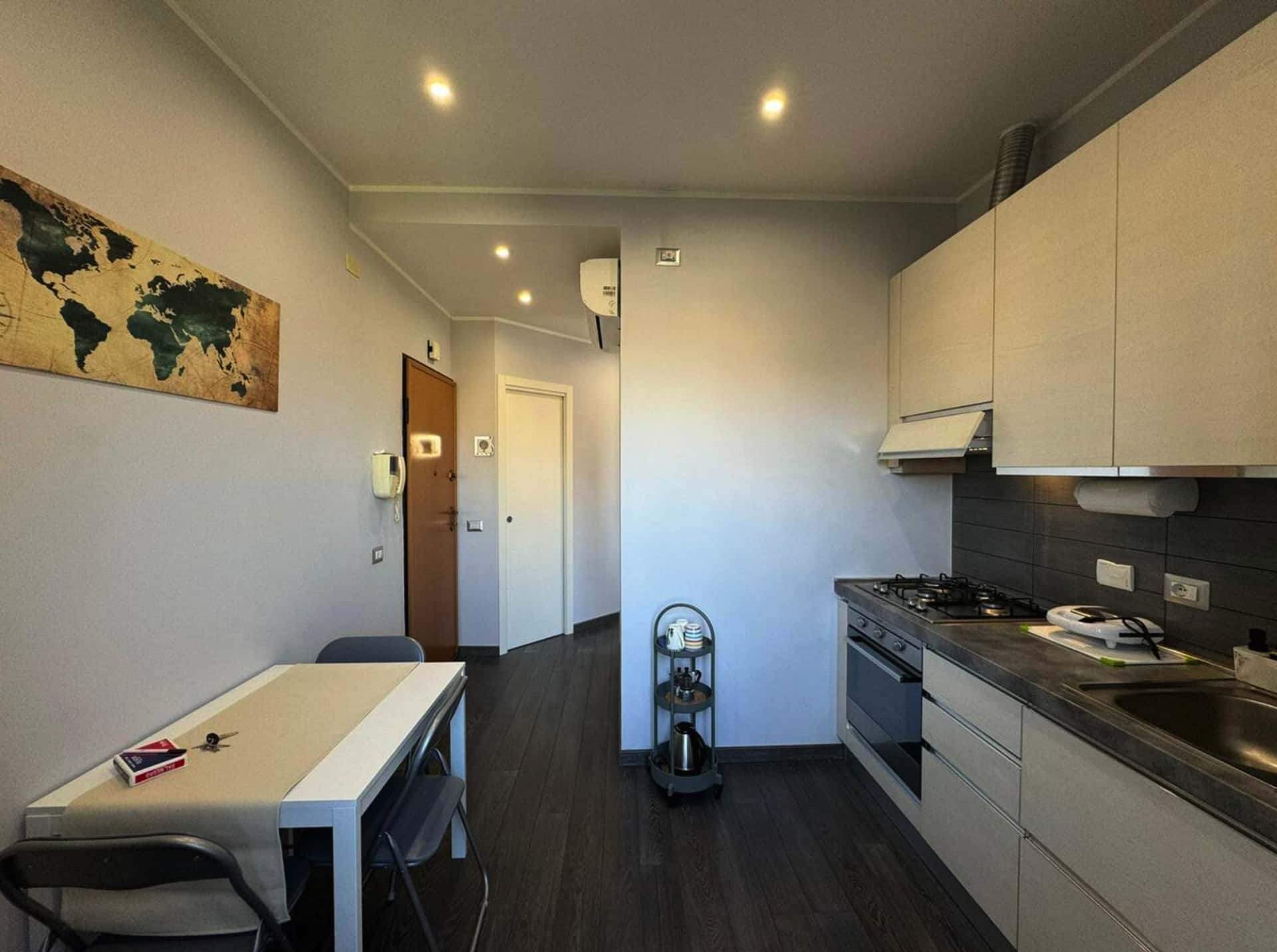 Apartment Rome, 1 bed — photo 4