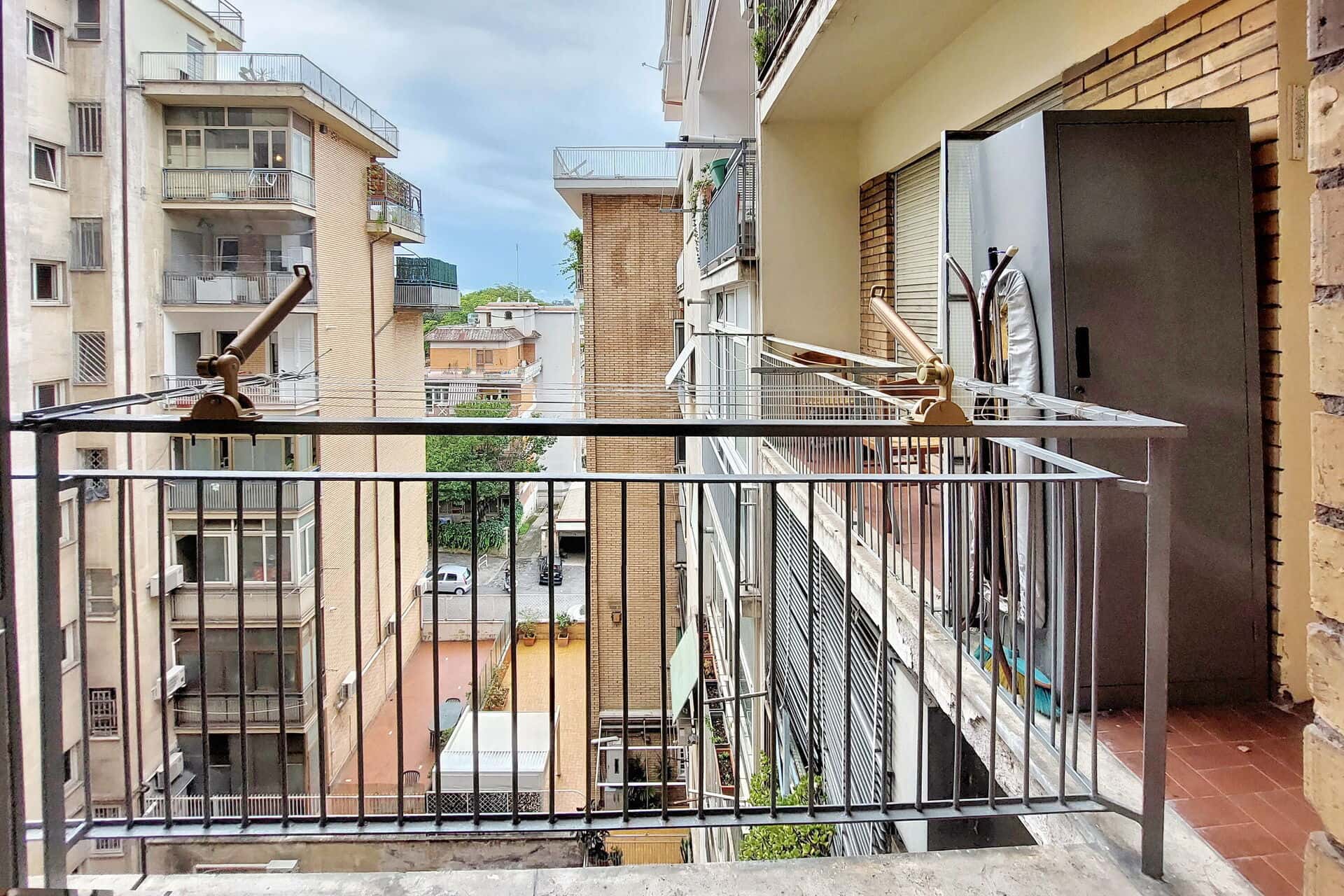 Apartment Rome, 2 beds — photo 11