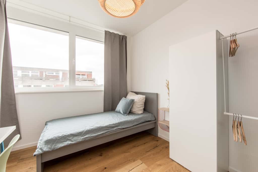 Zimmer in der Nazarethkirchstraße 51 (Aufgang B)